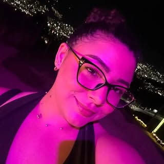 Alejandra M., UGC creator in Colombia