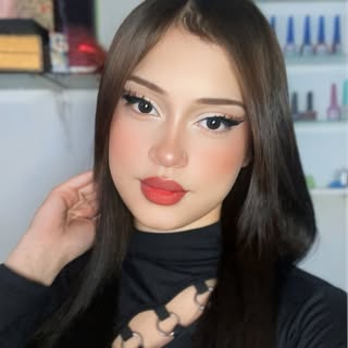 Yessica E., Health & Beauty creator from Colombia