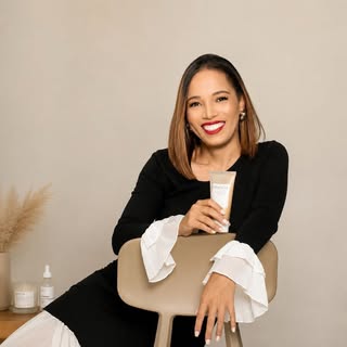 Cesarina C. — UGC creator profile photo