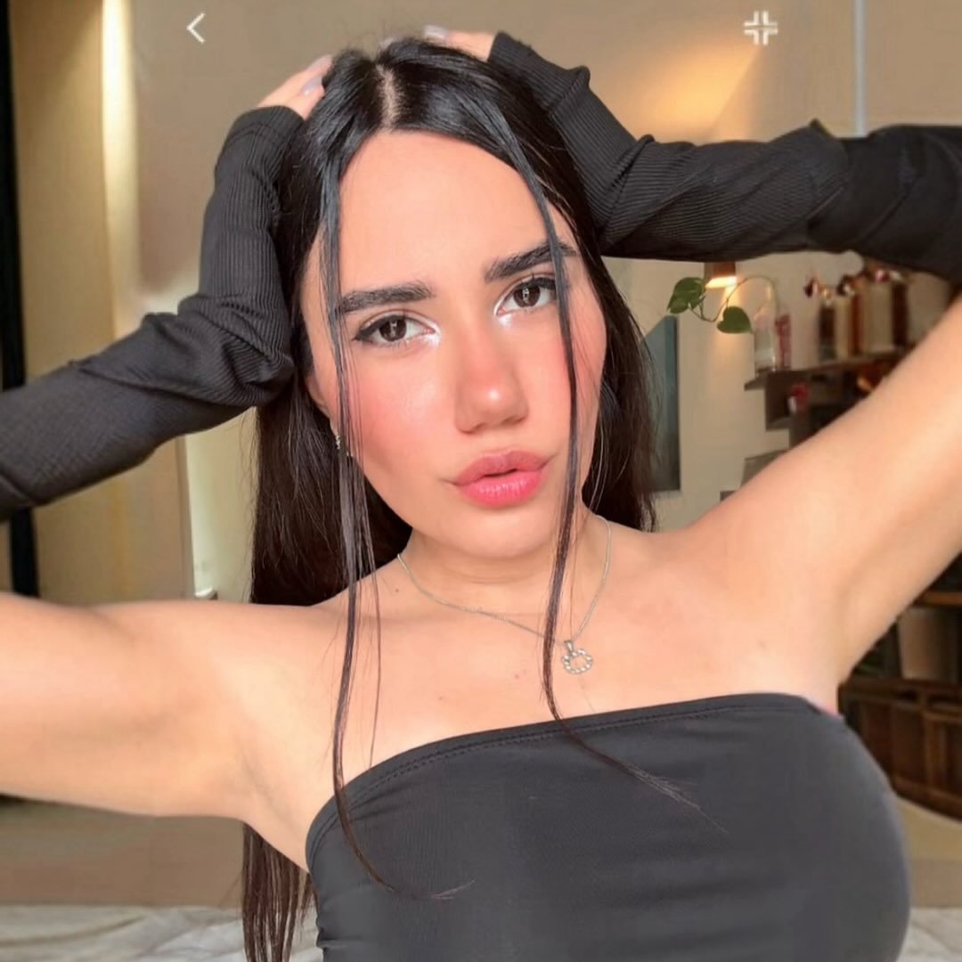 Alexia Zamora, Beauty creator from Mexico