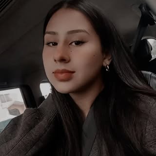 Valesca P. — Peru