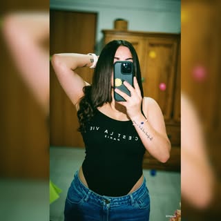 Yenifer R. — UGC creator profile photo