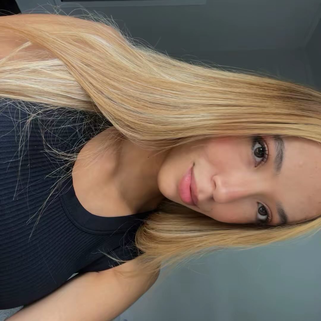 Rafaela V., Beauty creator from Brazil