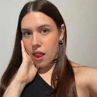 Ariana L., creador UGC en Argentina