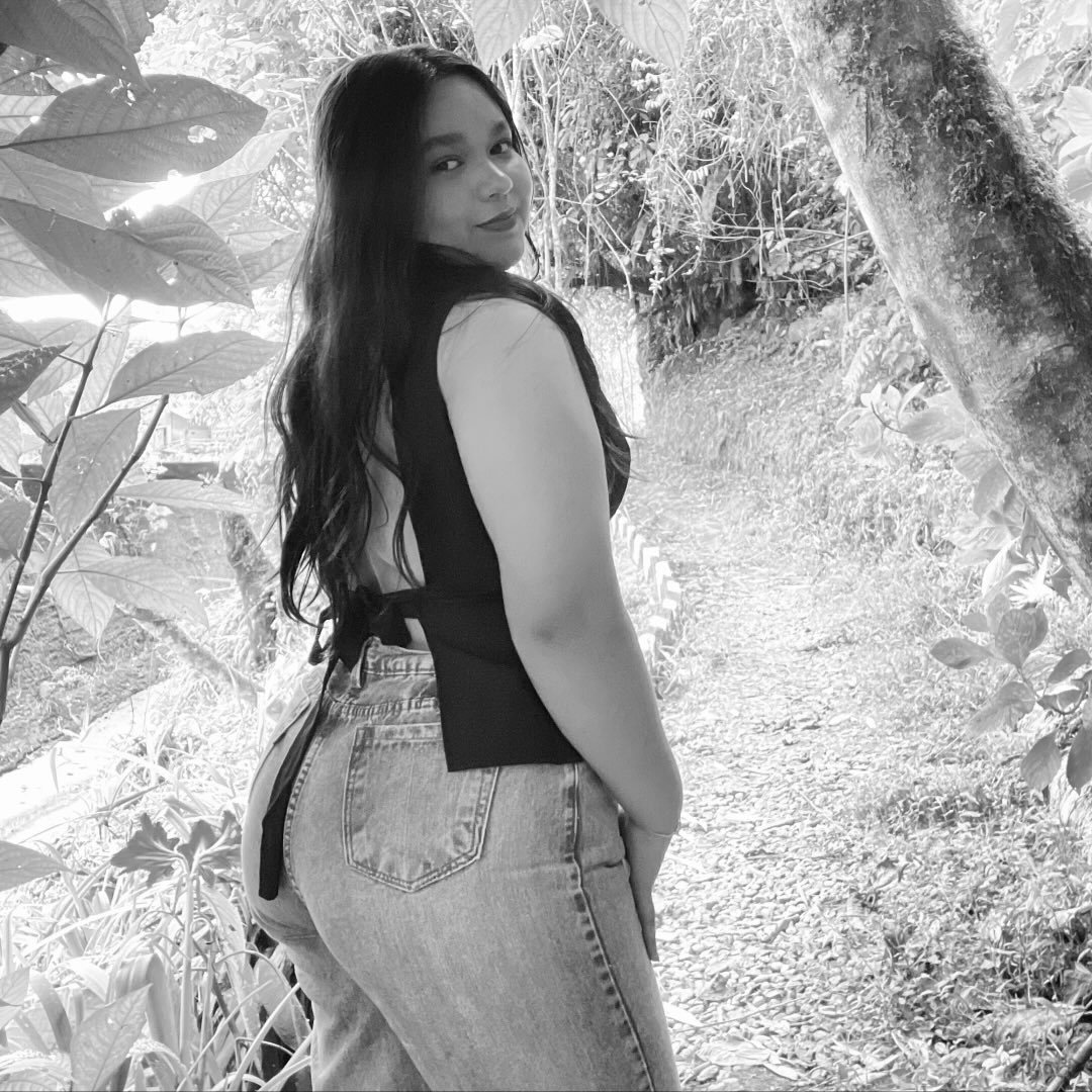 Karla R. — UGC creator profile photo