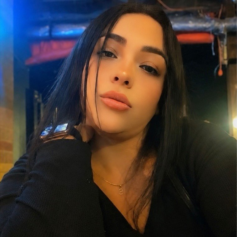 Sara G., UGC creator in Colombia