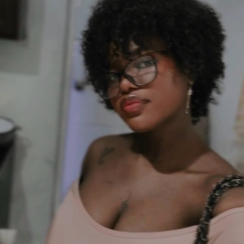 Angelina N., Beauty creator from Dominican Republic