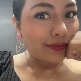 Verónica M., Beauty creator from Mexico