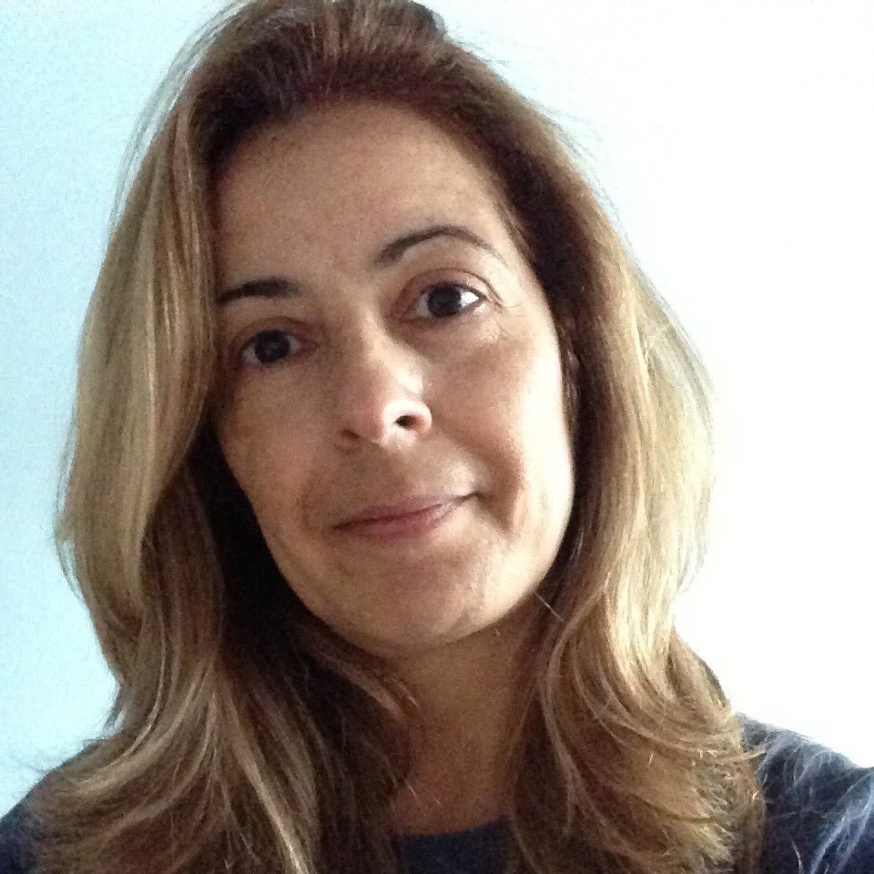 Sara B., Beauty creator from Brazil
