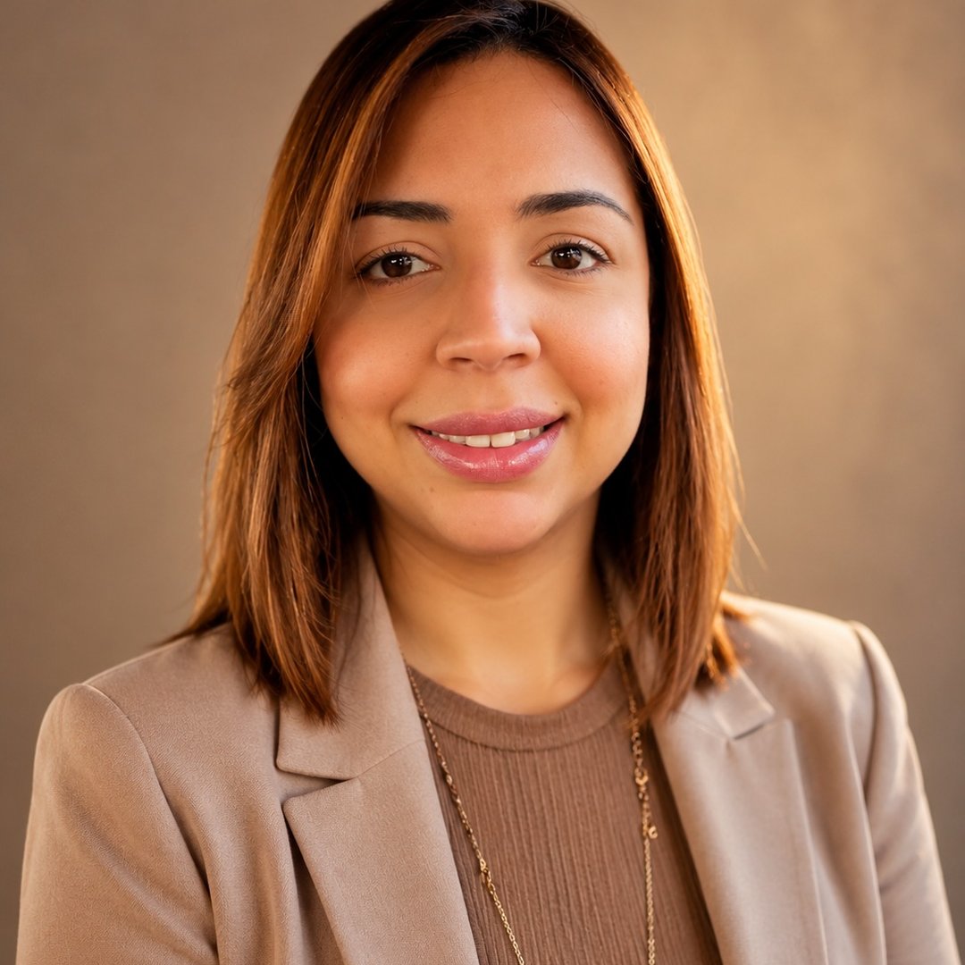 Edna L., Beauty creator from Peru
