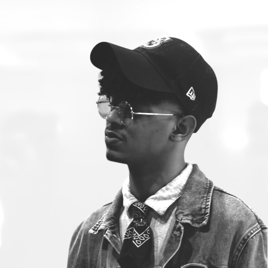 Yona R., Fashion creator from Dominican Republic