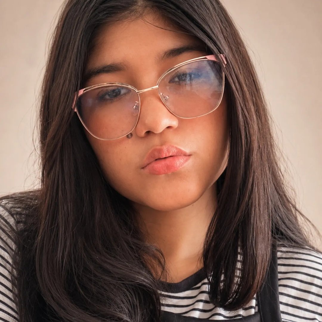 Gabriela F., Beauty creator from Colombia