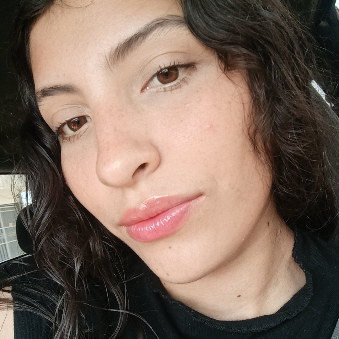 Dabna K., Beauty creator from Mexico