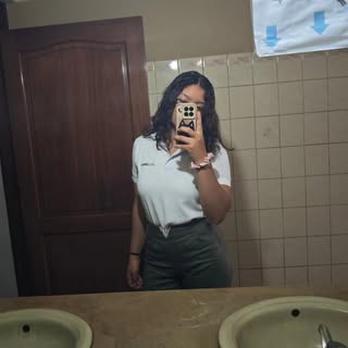 Samanta s., criador UGC em Guatemala