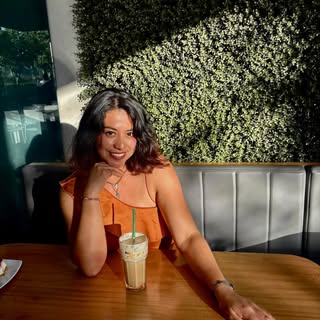 Emmy Mora, Parenting creator from Ecuador