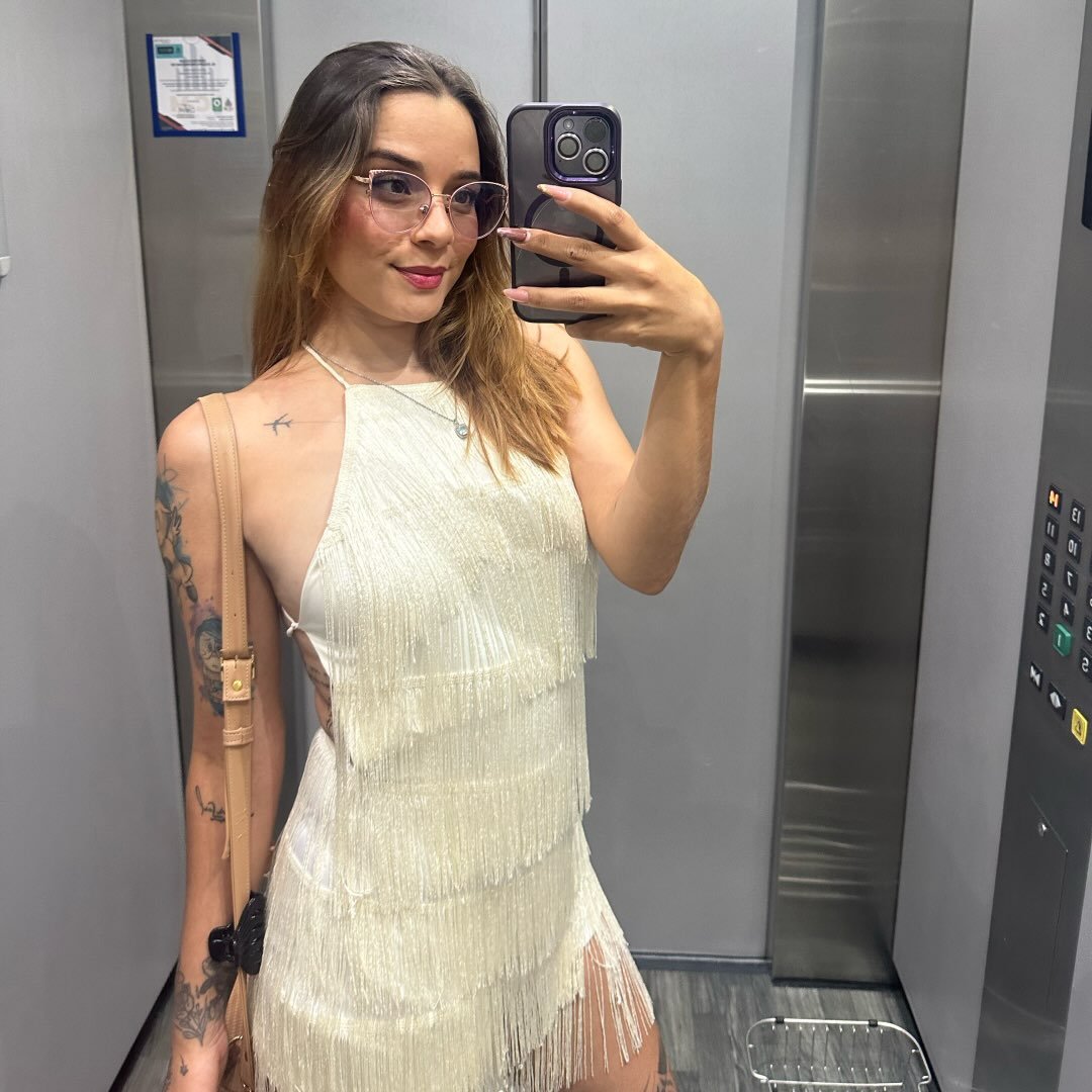 Sandy y., Health & Beauty creator from Colombia