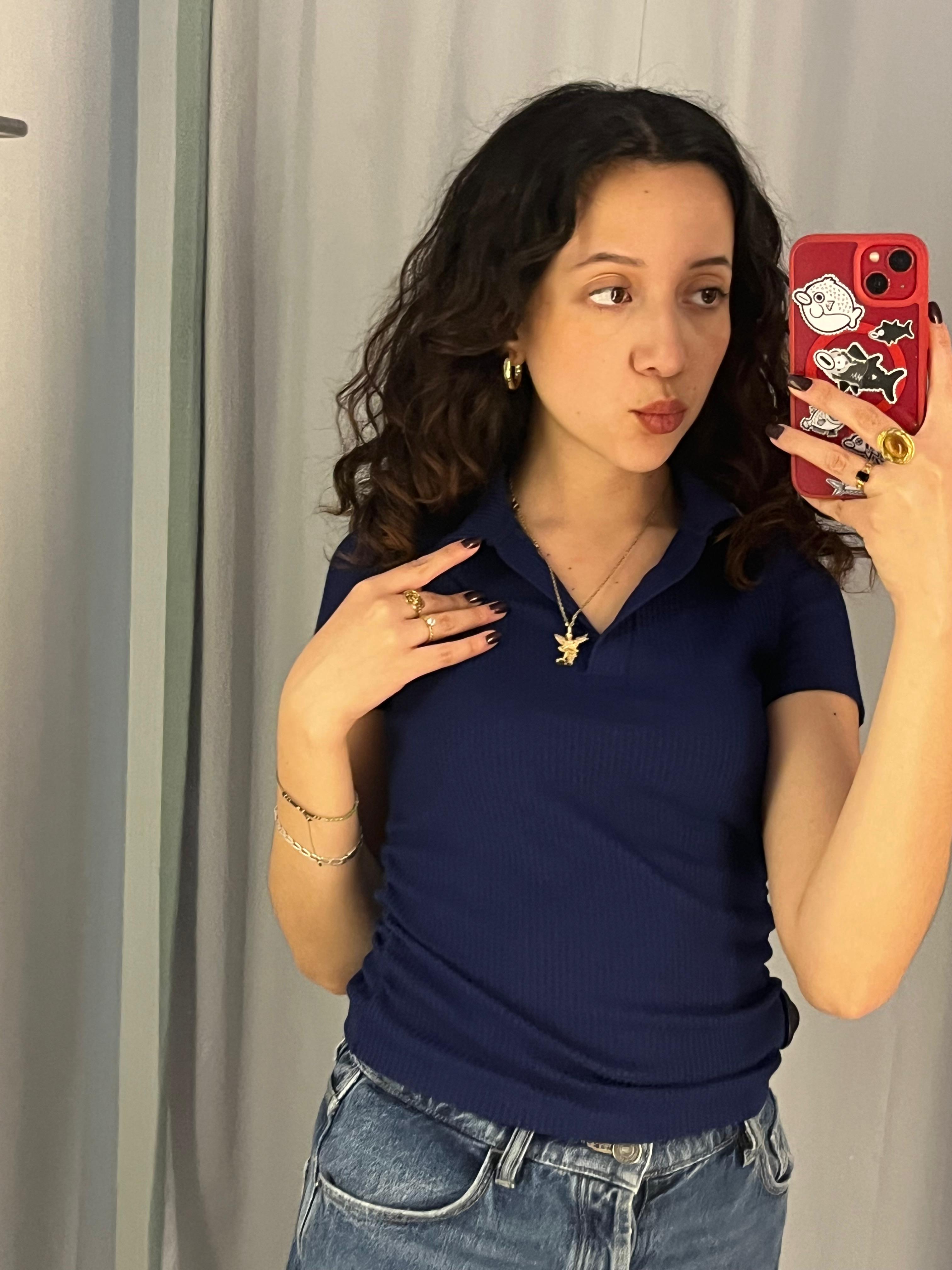 Probándome ropa