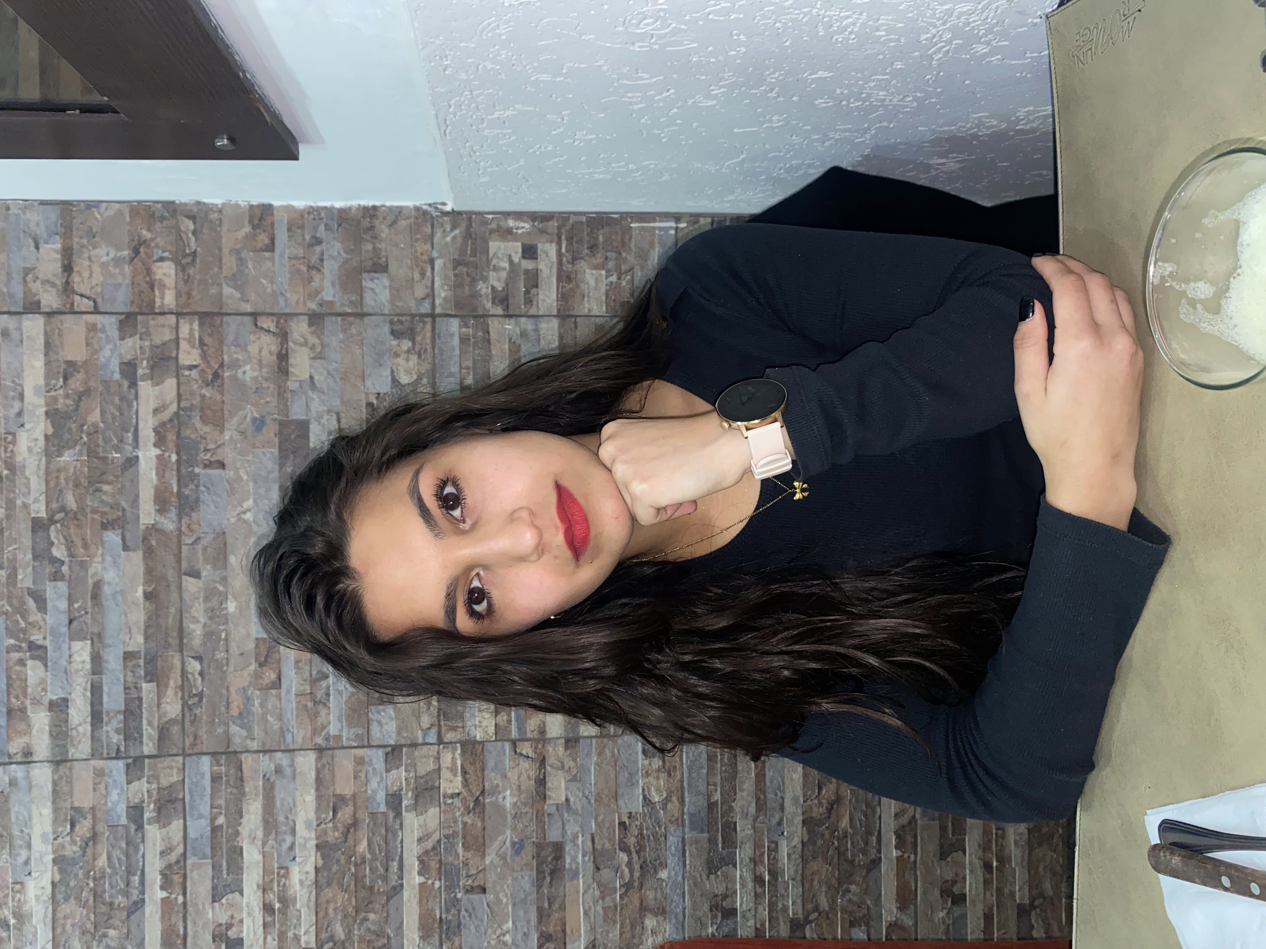 Giselle B. — ugcCreator para Electrónica y Tecnología — foto 3