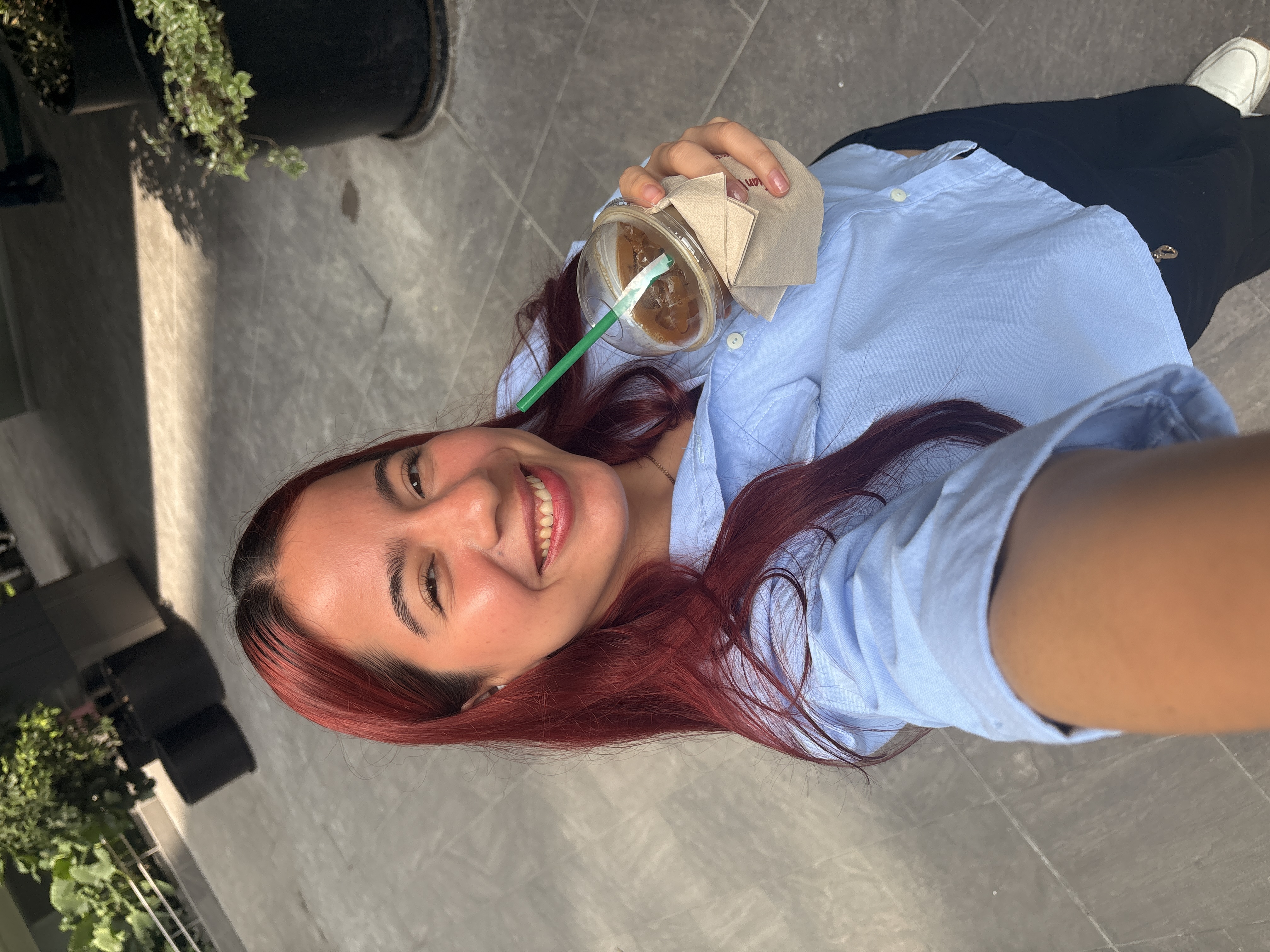 Kharla V. — UGC Creator in Ecuador — Beauty content — photo 3
