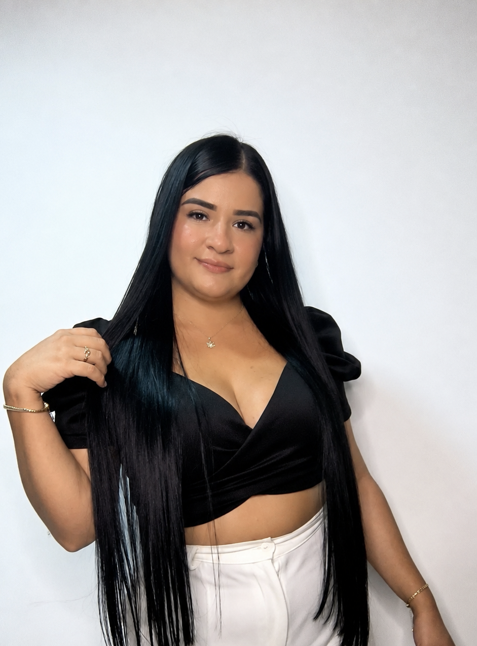 Edith K., Beauty creator from Colombia