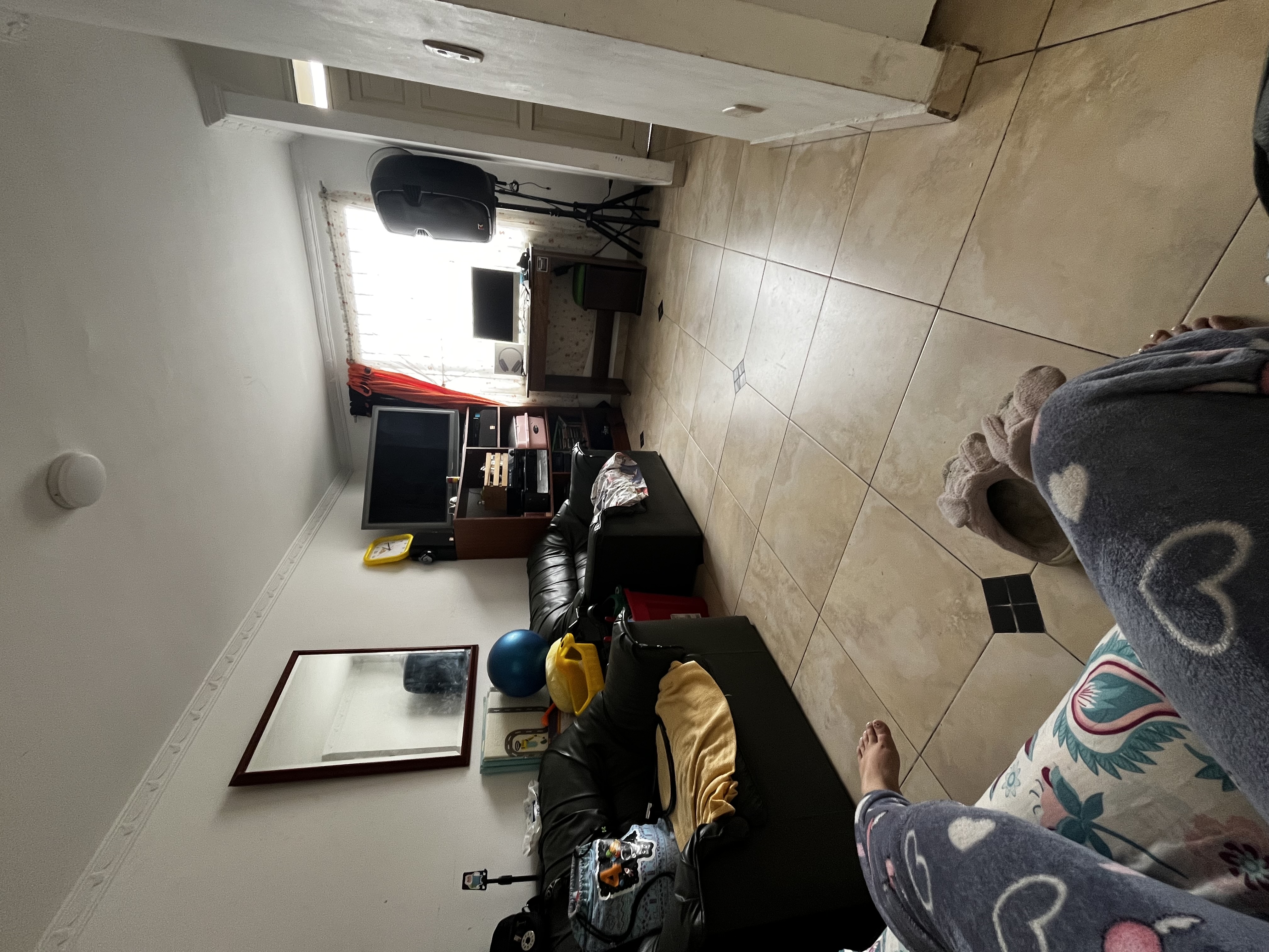 Laura V. — UGC Creator for Beauty — photo 3