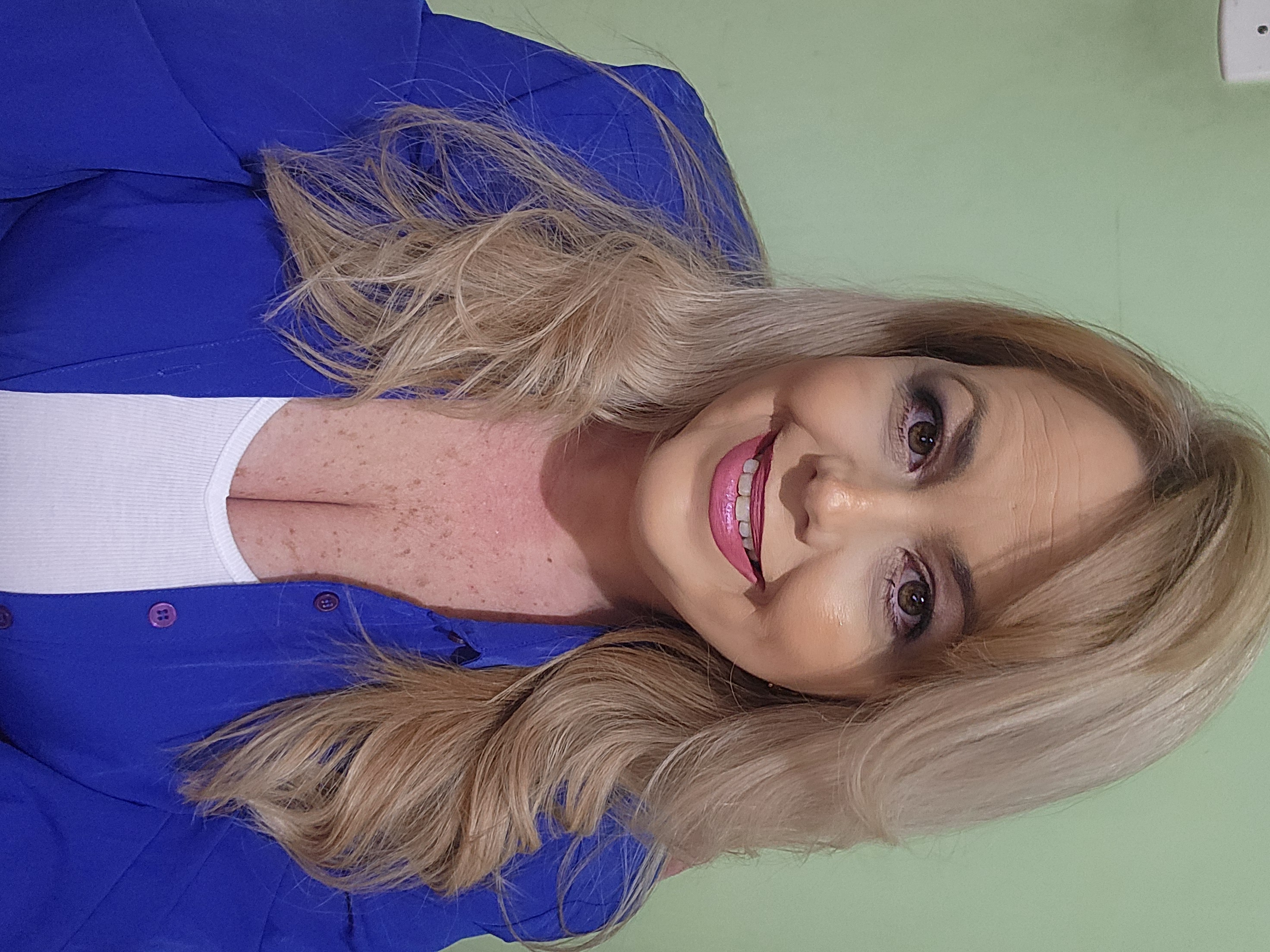 Carla F. — UGC Creator in Brazil — Beauty content — photo 2