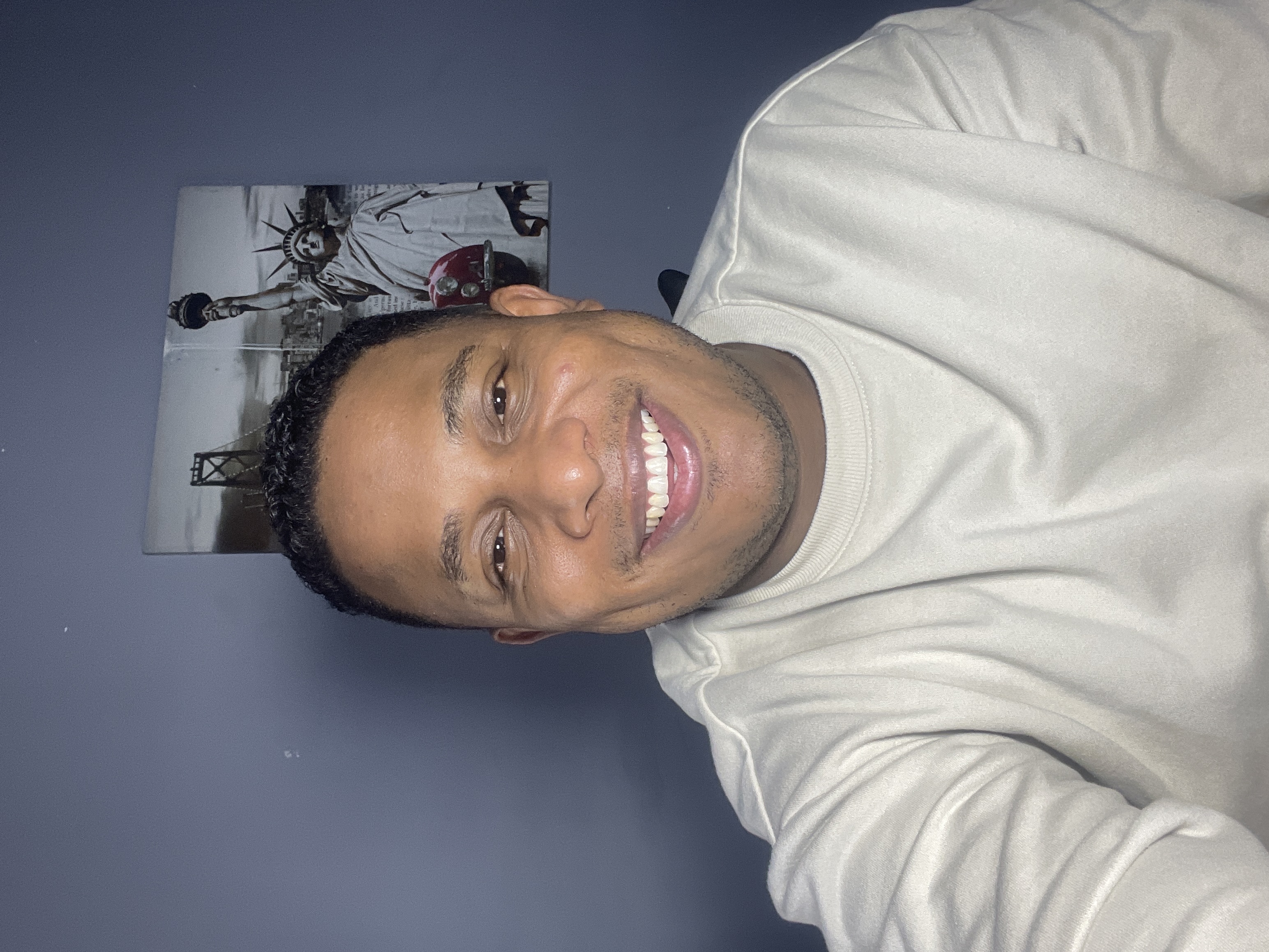 Keiner j., creador UGC en Panamá