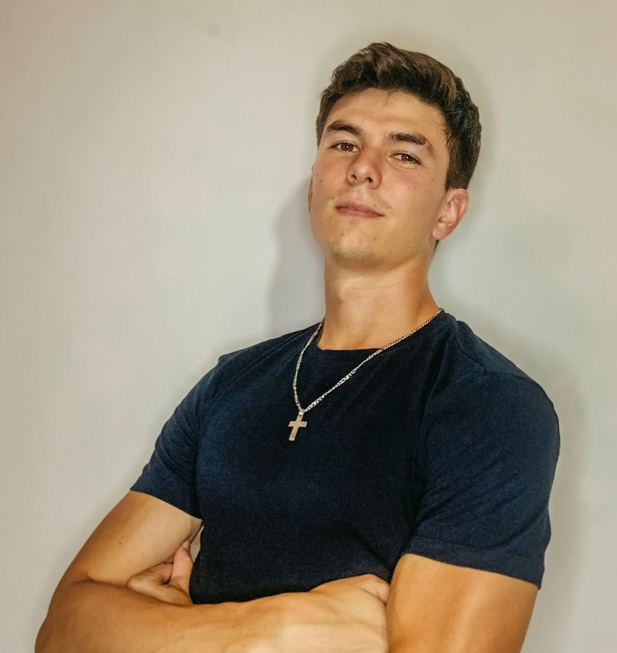Santiago R., Sports & Fitness creator from Argentina