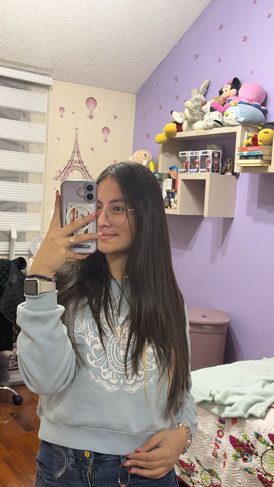 Stephanie A., Health & Beauty creator from Ecuador