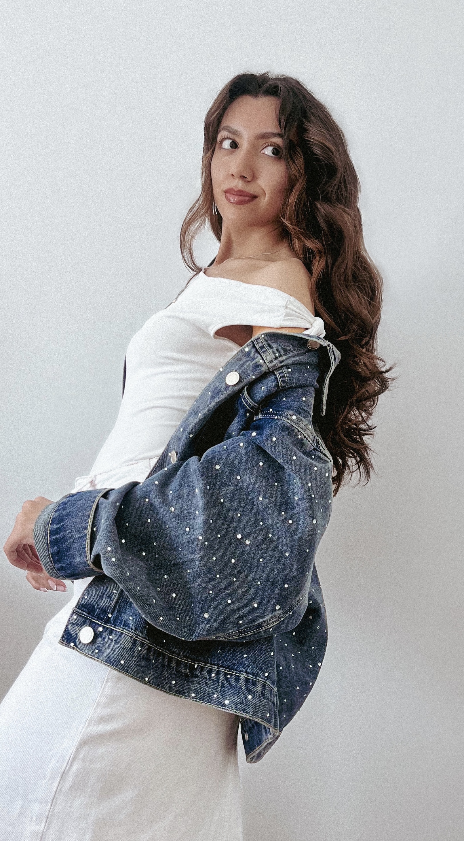 Mishelle V. — UGC Creator for Beauty — photo 8