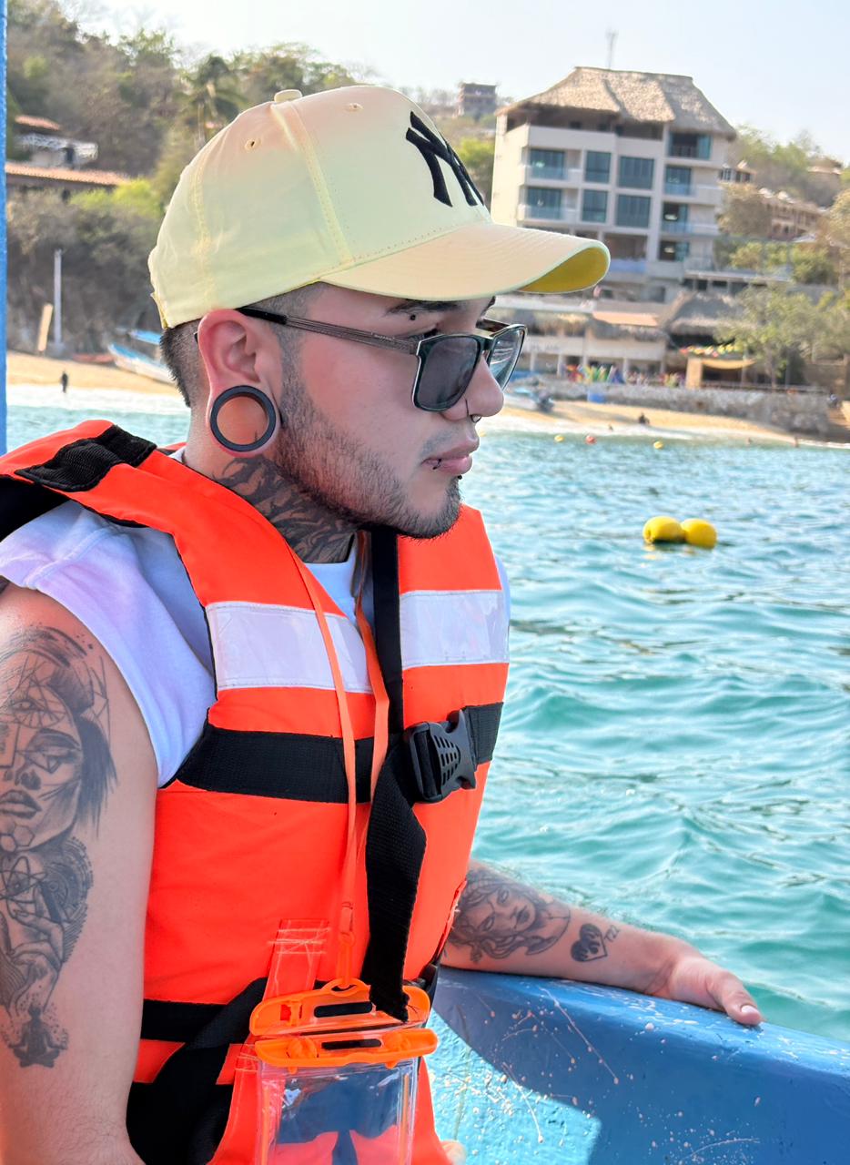 Cristian C. — Mexico