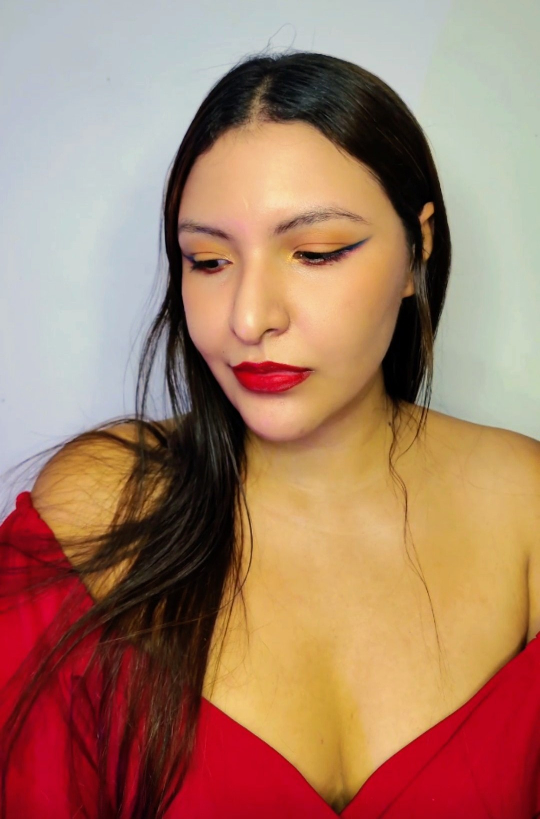 Colombian makeup