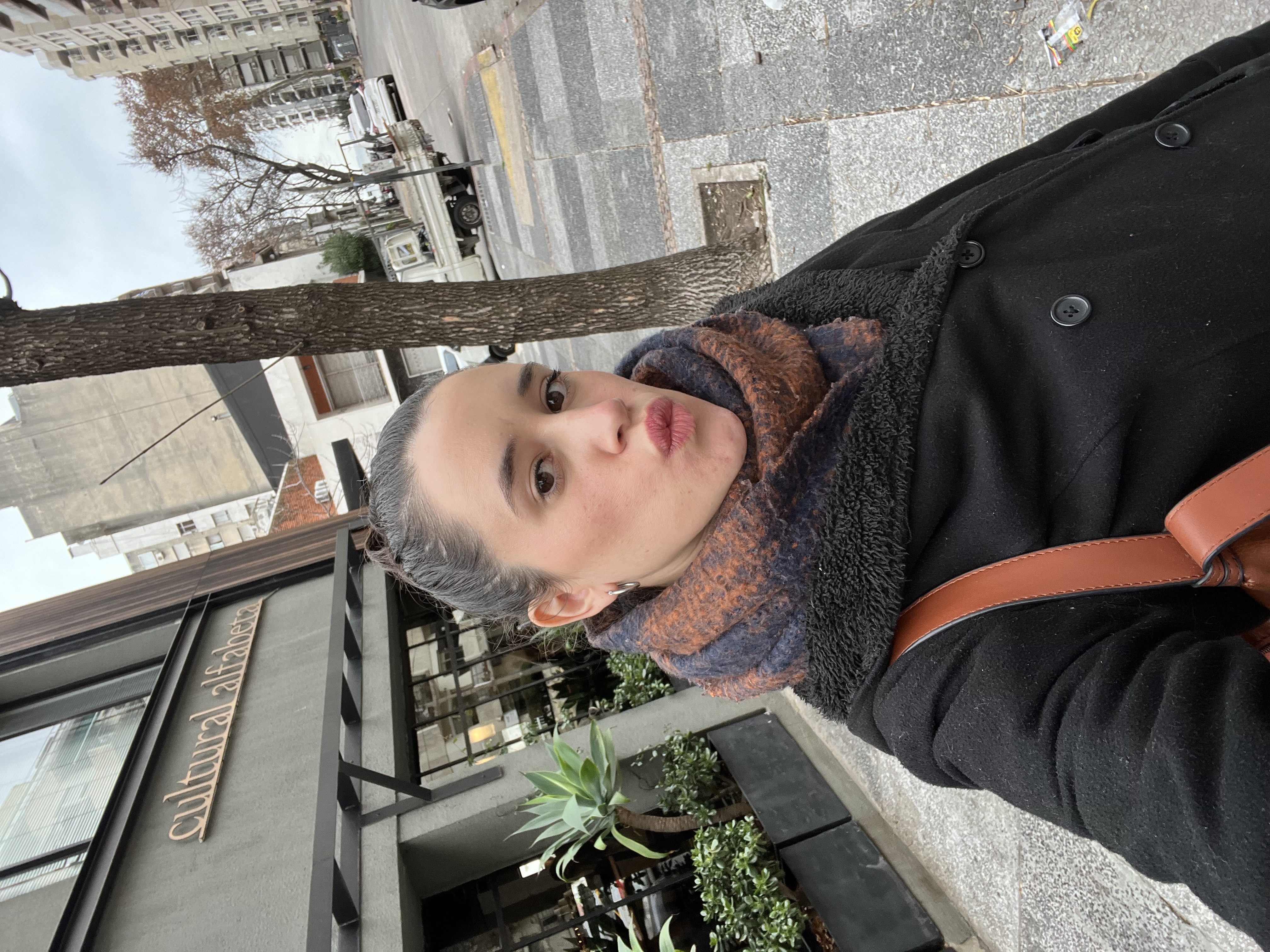 Marilyn B. — UGC Creator for Beauty — photo 2