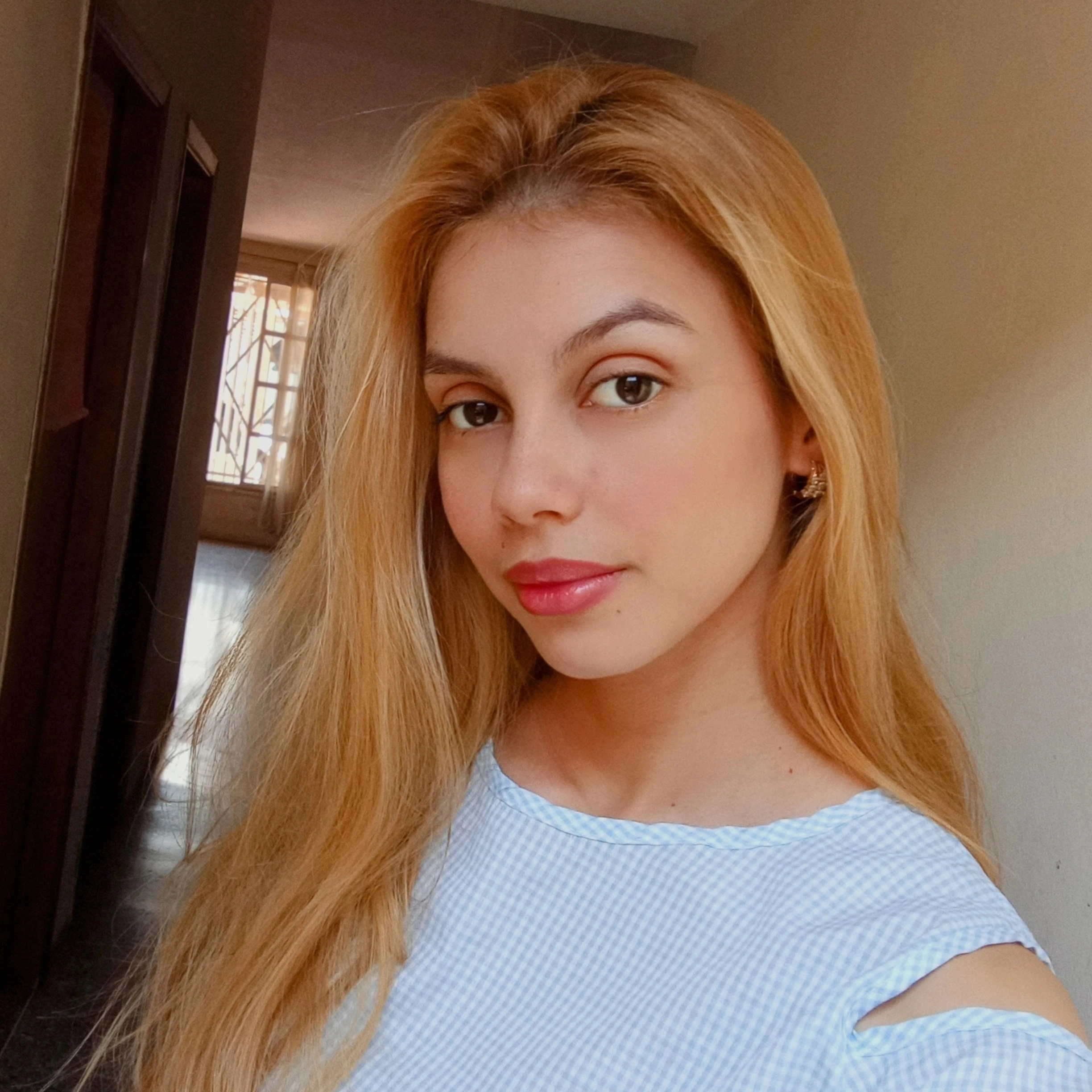Dionela P. — Affiliate / Influencer for Beauty — photo 6