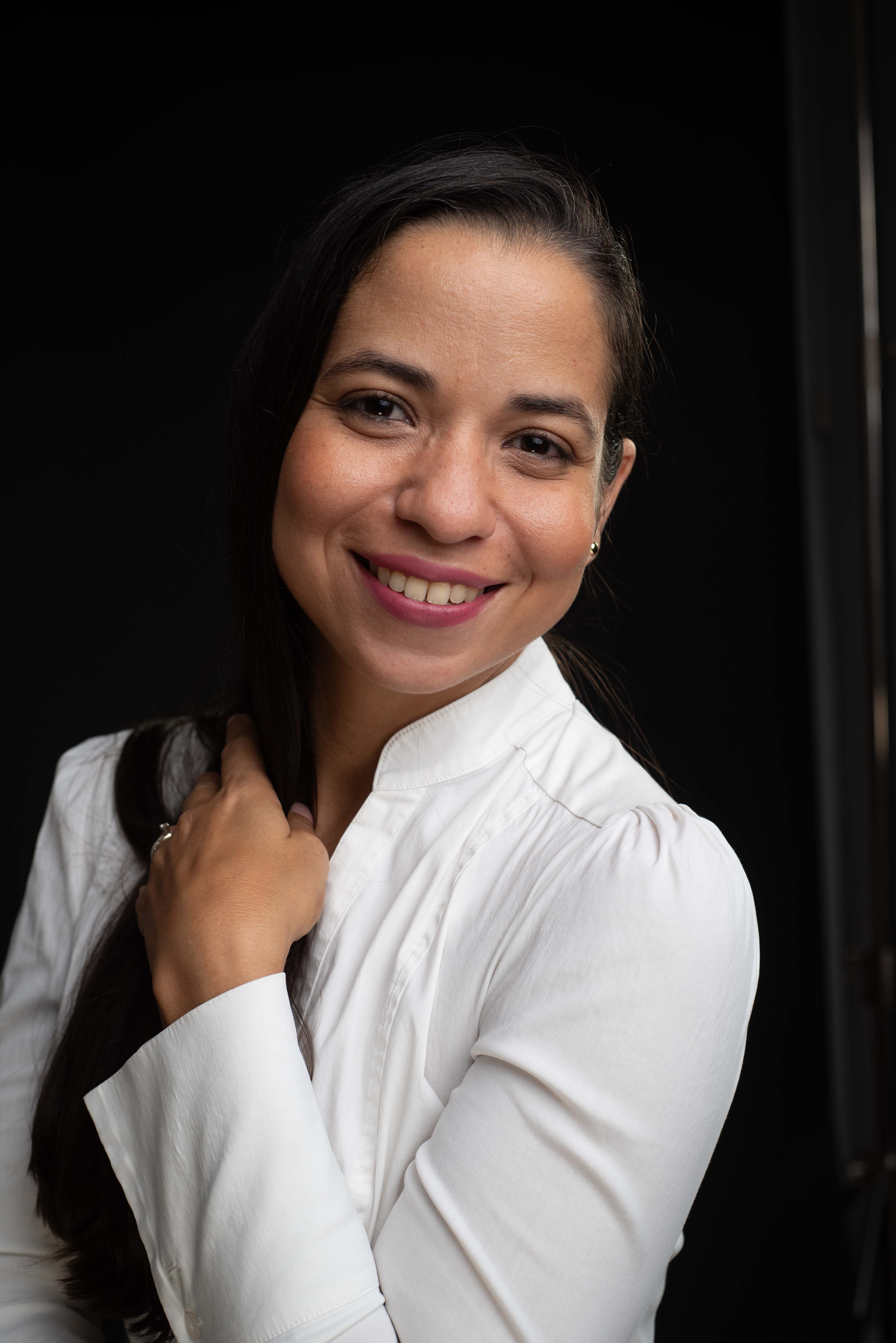 Maria O., UGC creator in Dominican Republic