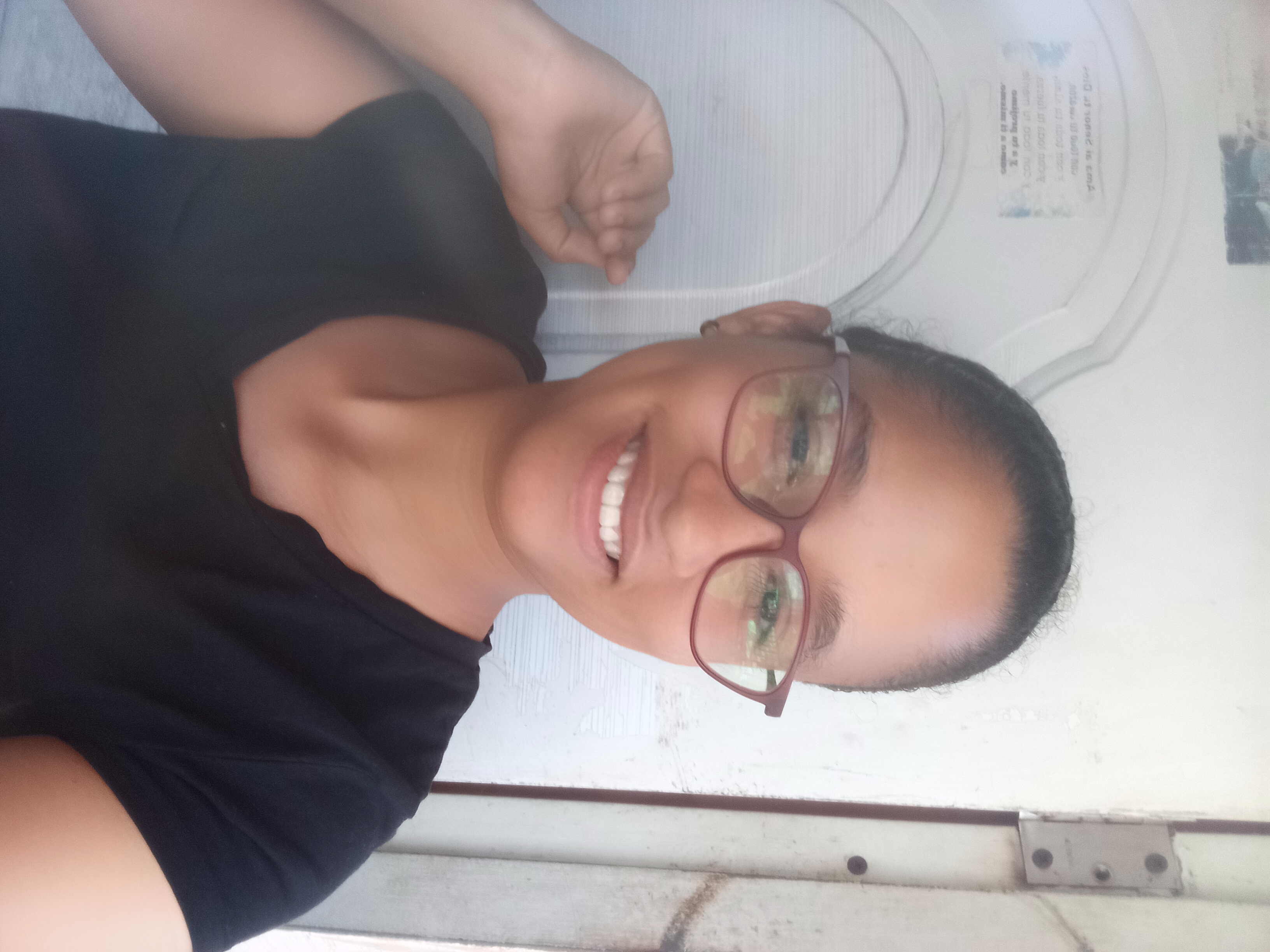 CARMEN L. — UGC creator profile photo
