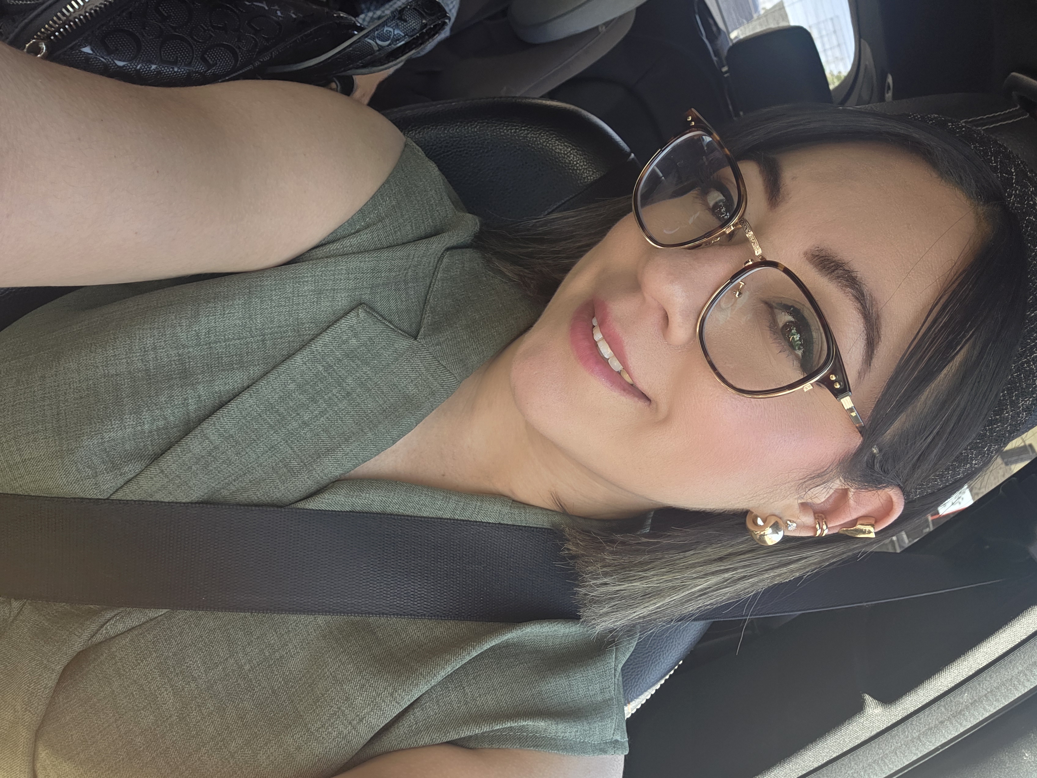 Diana M. — affiliateInfluencer for Beauty — photo 2