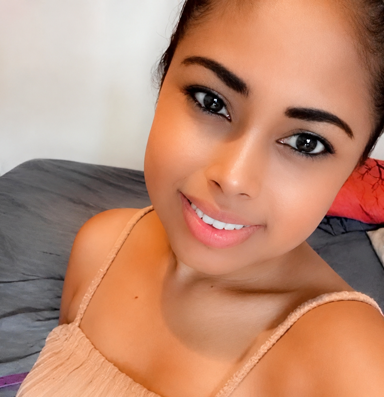 Andrea H. — Creadora de contenido UGC en Nicaragua — contenido de Crianza — foto 1
