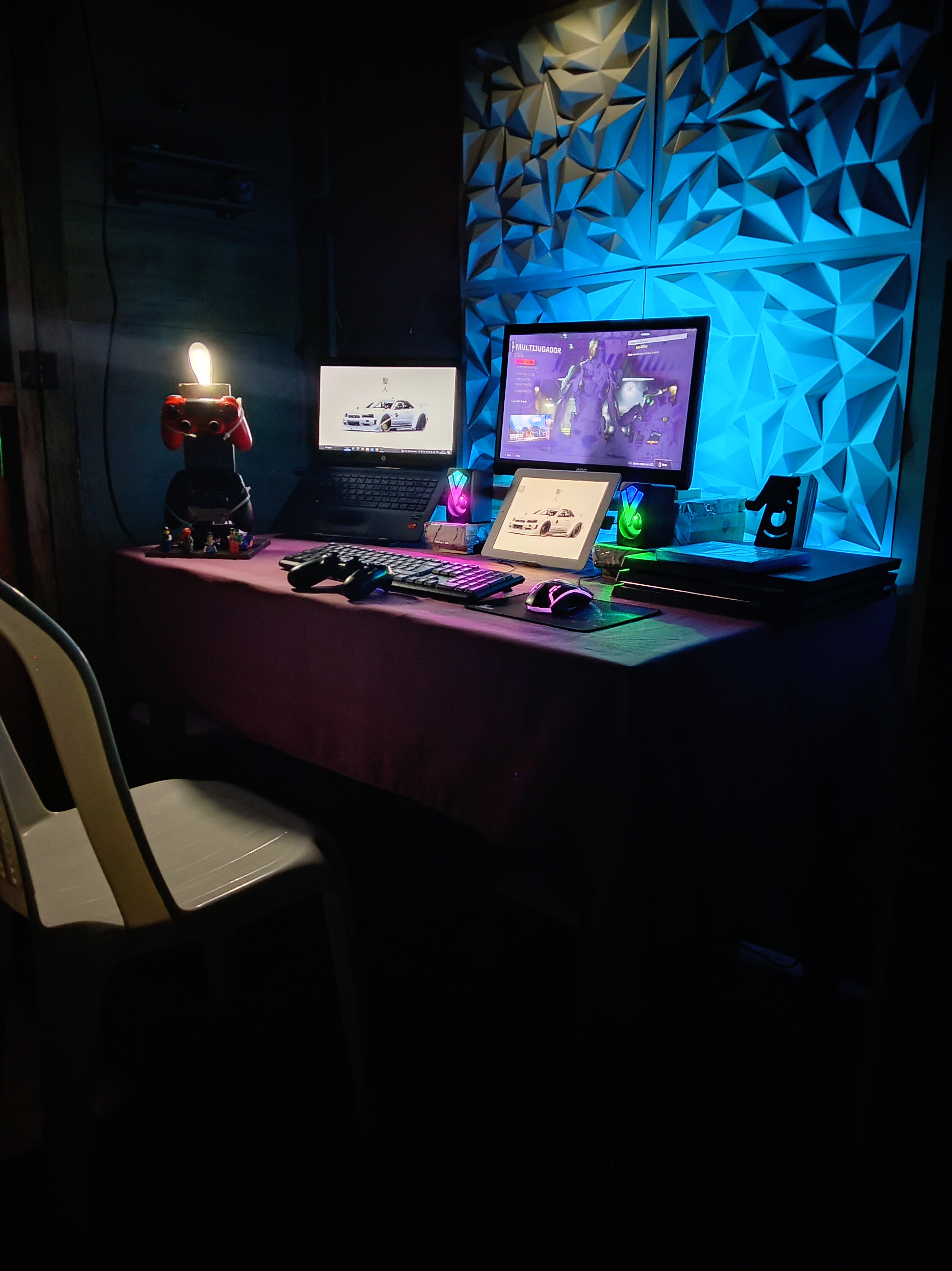 Ever D. — ugcCreator for Tech — photo 1