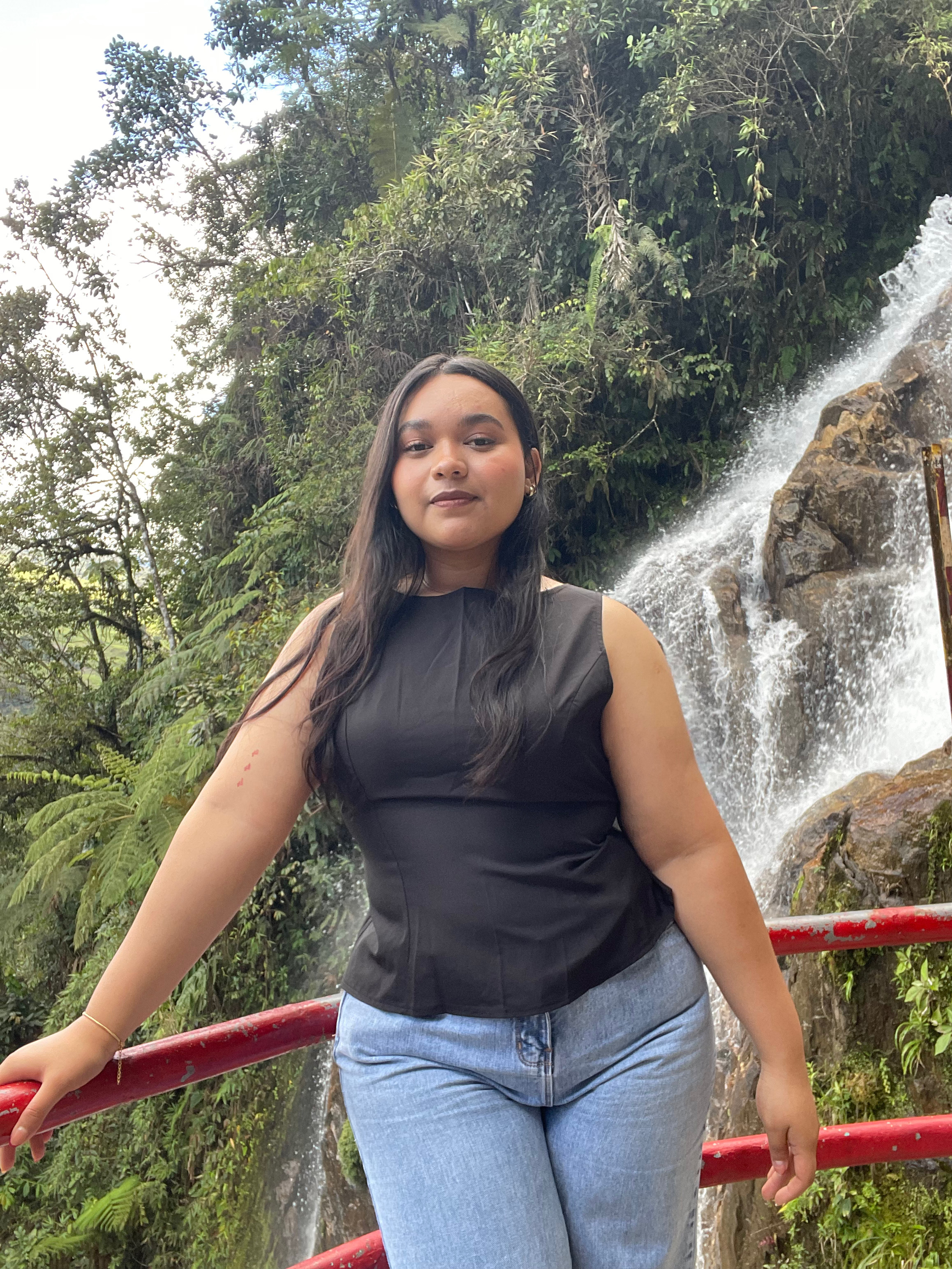 Karla R. — UGC Creator in Ecuador — Beauty content — photo 2