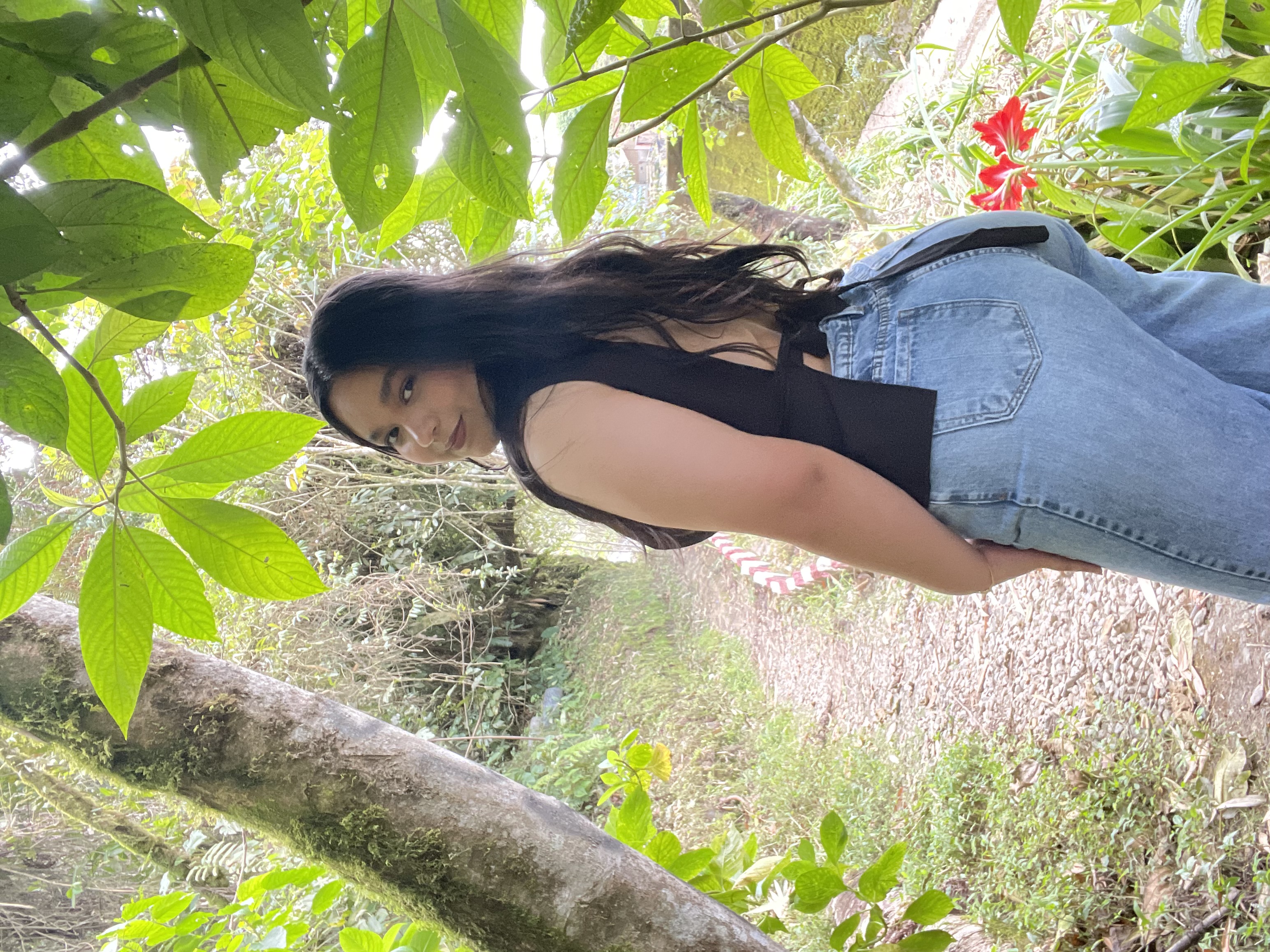 Karla R. — UGC Creator in Ecuador — Beauty content — photo 3