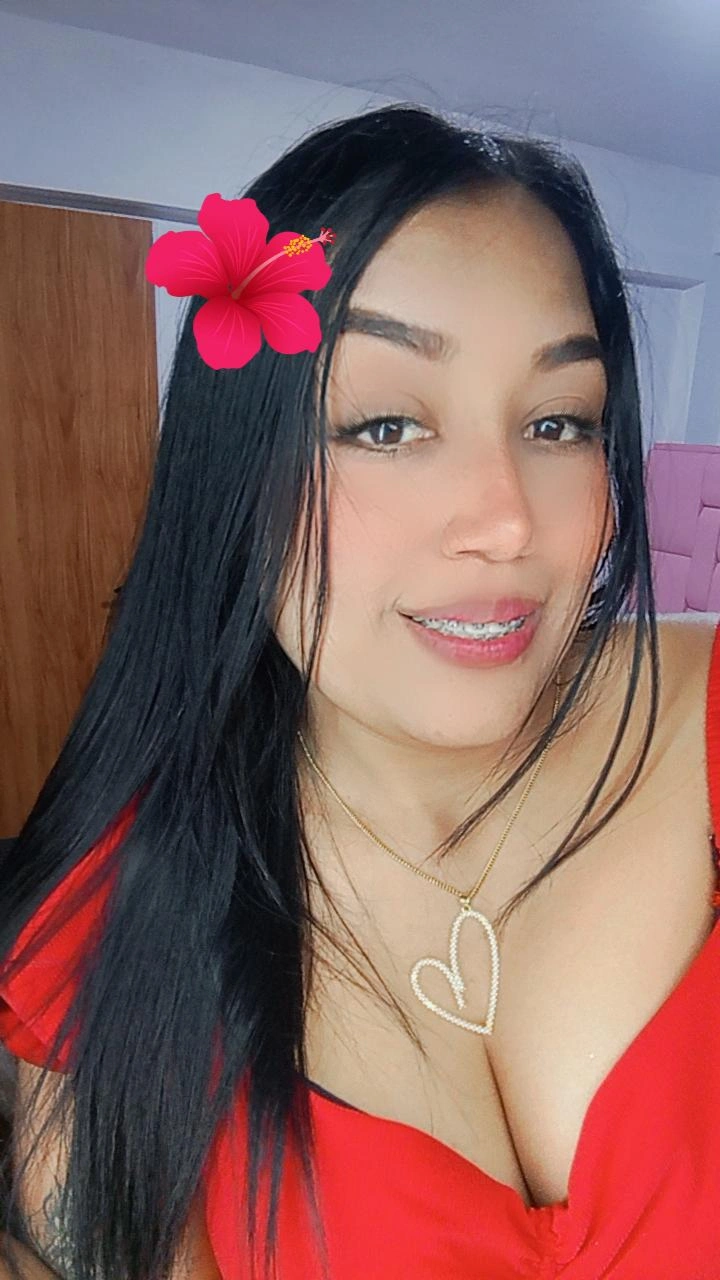 Angela N. — UGC Creator in Venezuela — Beauty content — photo 2