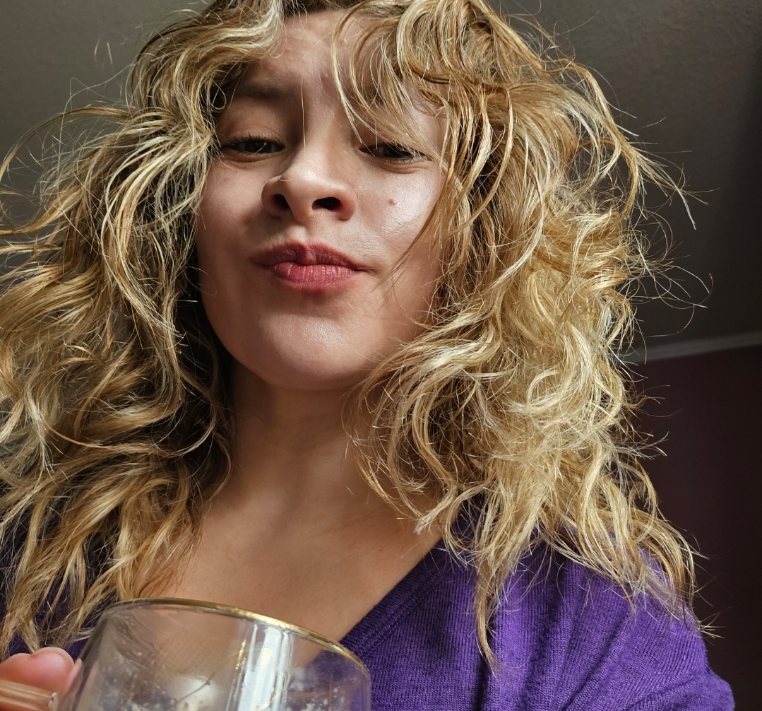 ANA M. — UGC Creator in Chile — Beauty content — photo 7