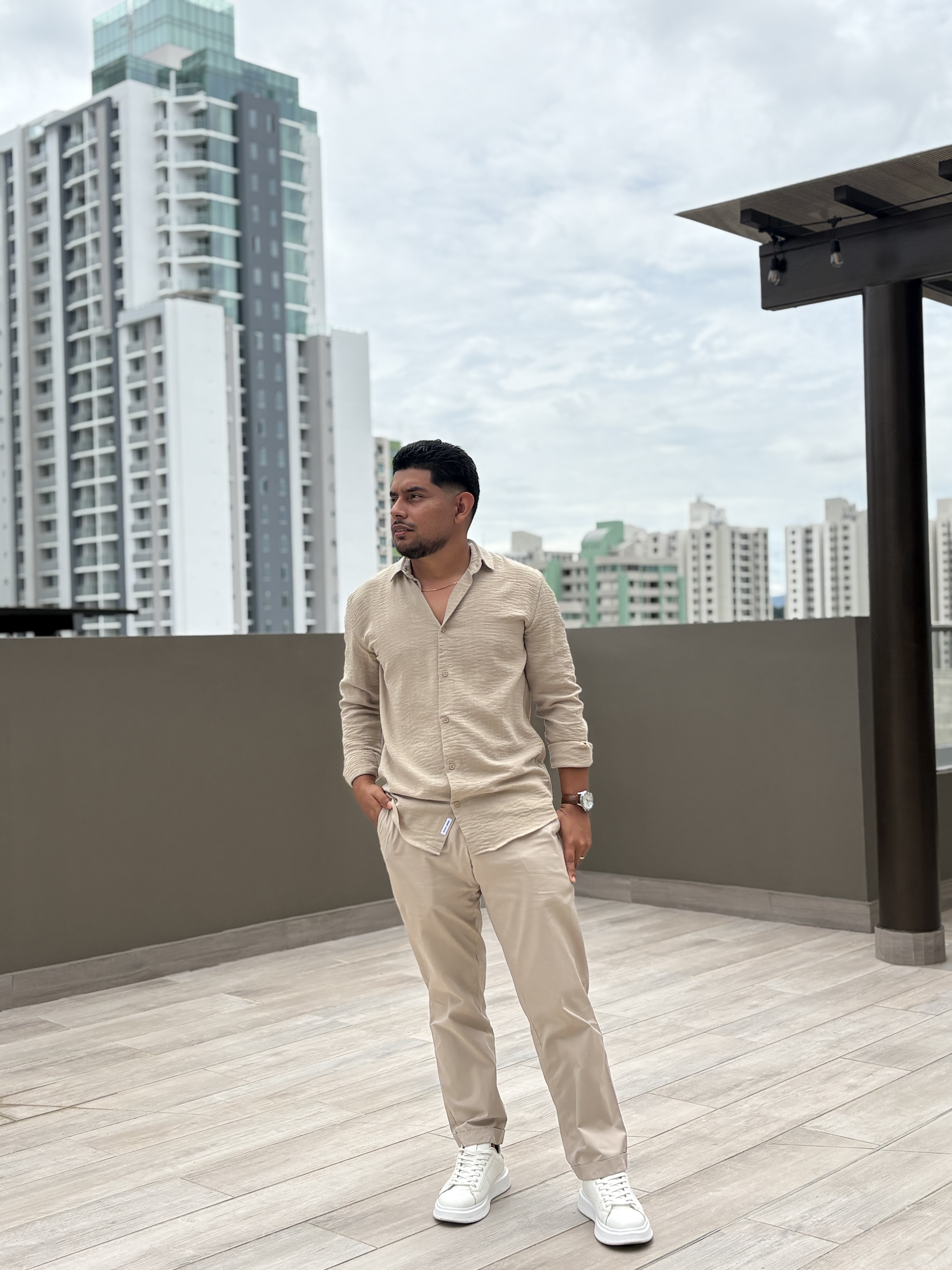 Emanuel O. — Criador de conteúdo UGC em Panama — conteúdo de Moda — foto 3