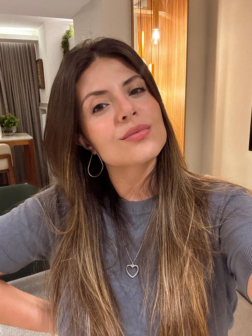 Rhebecca A., creador UGC en Brasil