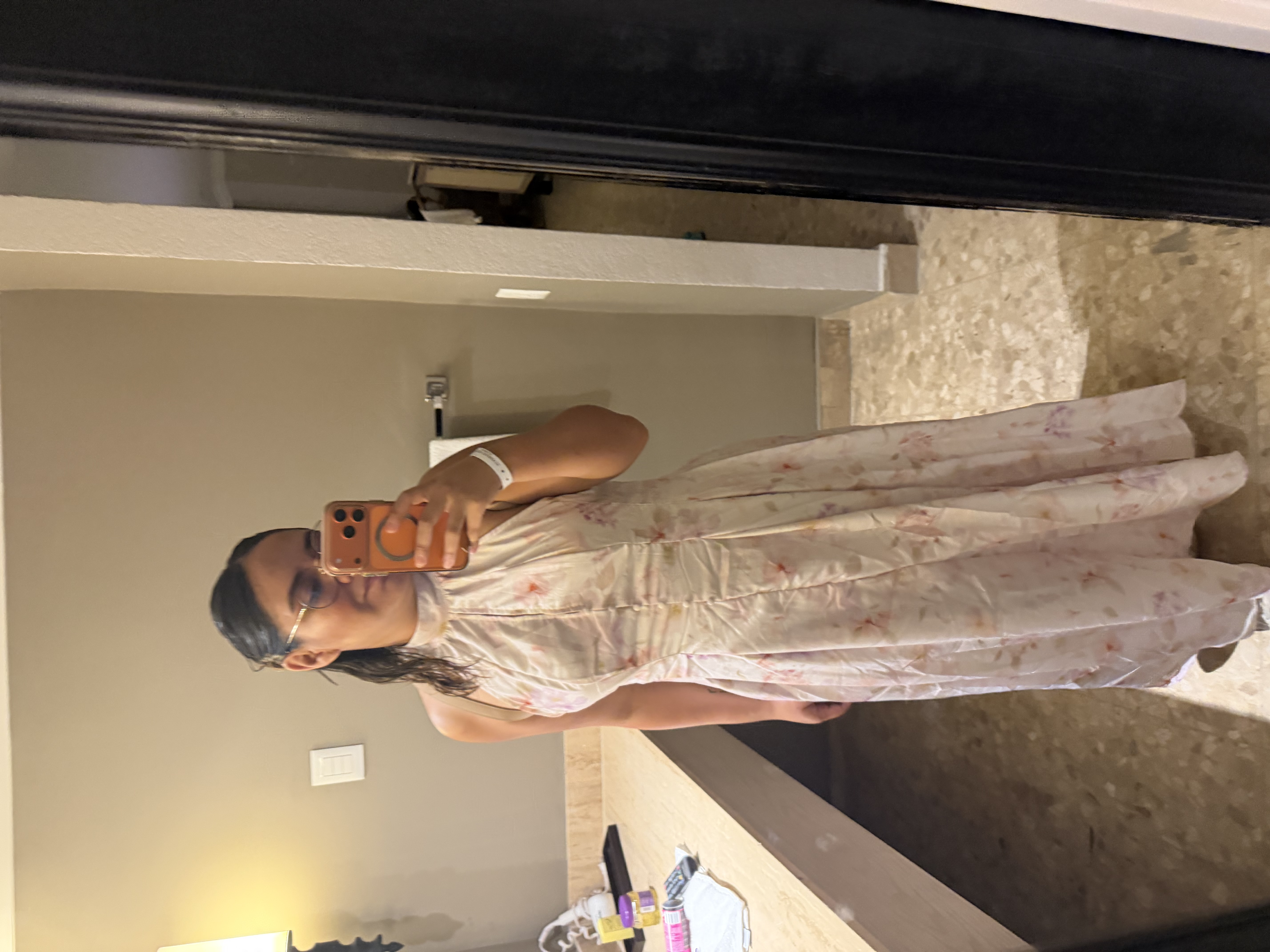 Itzel V. — ugcCreator for Lifestyle — photo 3