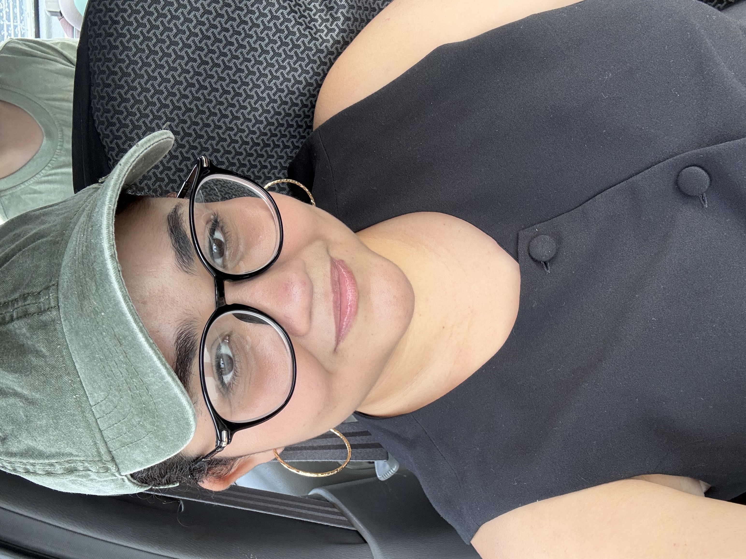 linnette L. — UGC Creator in Puerto Rico — Beauty content — photo 1