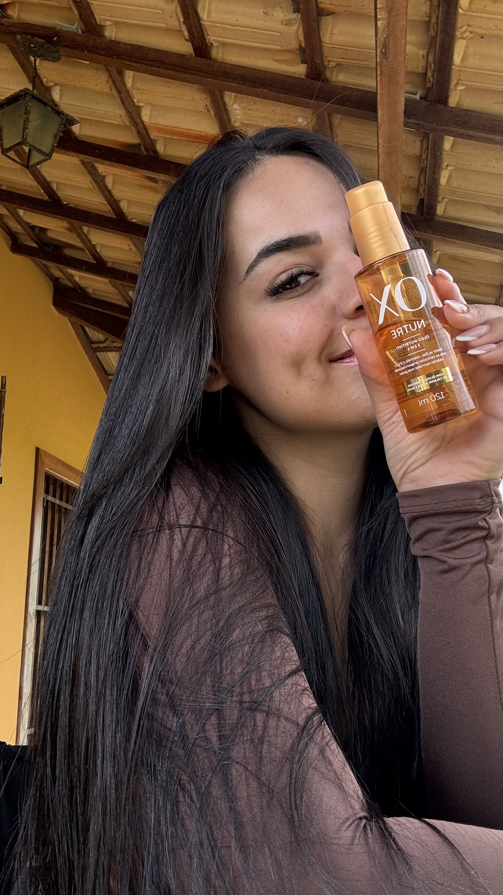 Aline D. — UGC Creator in Brazil — Beauty content — photo 1