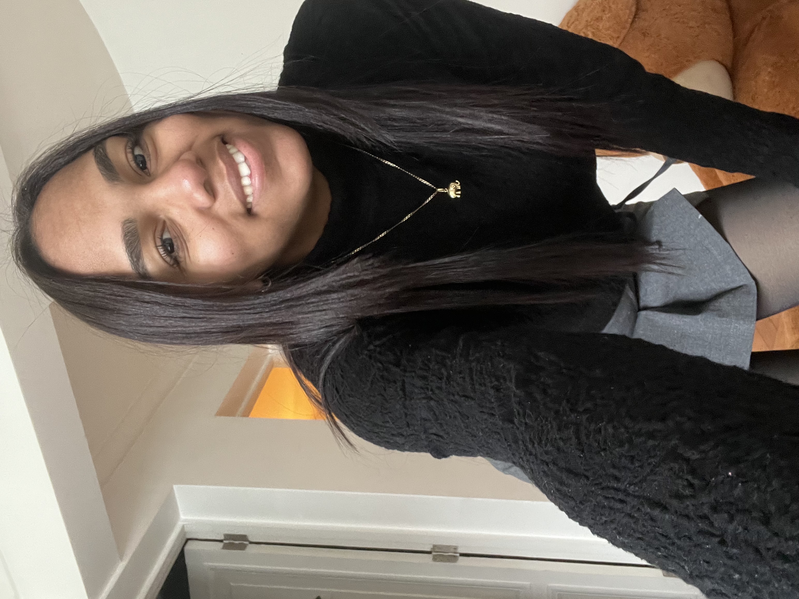 Gretsy C., Parenting creator from Chile
