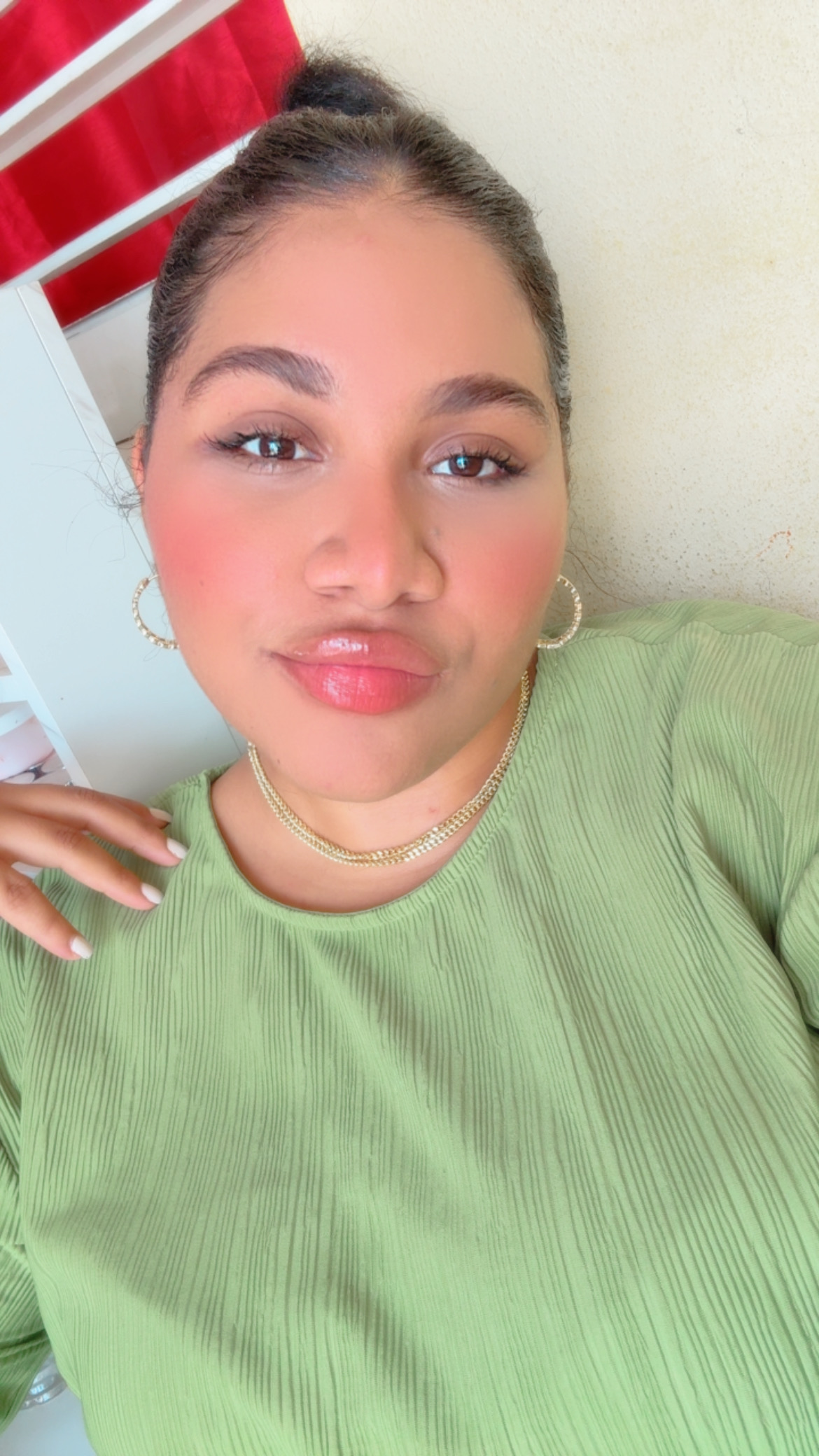 Waleska M. — UGC Creator in Dominican Republic — Beauty content — photo 4